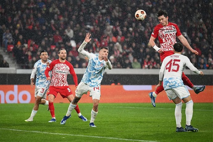 Soi kèo Lamia vs Olympiakos, 22h00 ngày 3/1: Đẳng cấp ông lớn