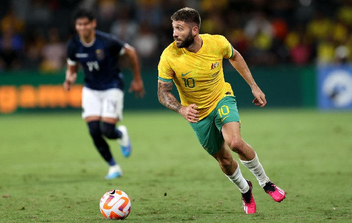 Soi kèo hiệp 1 Australia vs Ấn Độ, 18h30 ngày 13/1