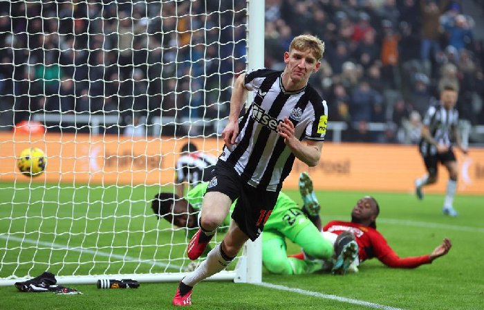 Soi kèo Luton Town vs Newcastle, 22h ngày 23/12: Lực bất tòng tâm