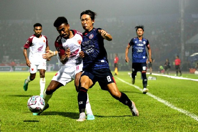 Soi kèo Arema vs PSM Makassar, 19h00 ngày 25/4: Chủ nhà thắng để trụ hạng
