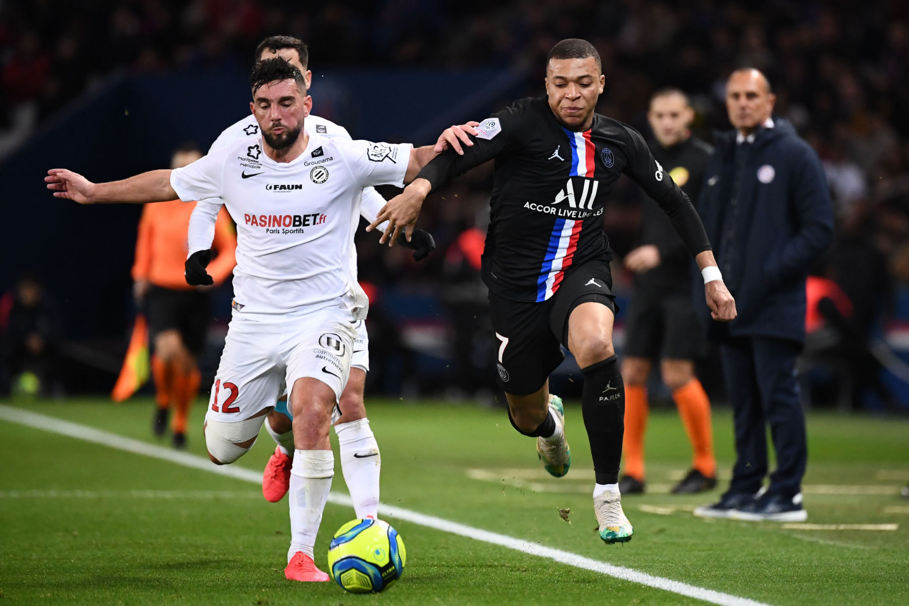 Soi kèo Tài Xỉu Montpellier vs PSG, 2h00 ngày 15/5