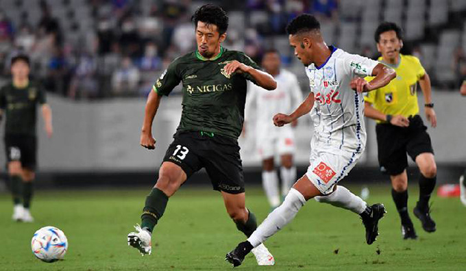 Soi kèo Tokyo Verdy vs Tokushima Vortis, 17h00 ngày 24/8, Hạng 2 Nhật Bản