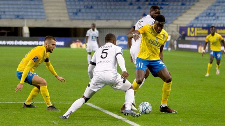 Biến động tỷ lệ, soi kèo Tài Xỉu Sochaux vs Saint-Etienne, 1h45 ngày 11/10