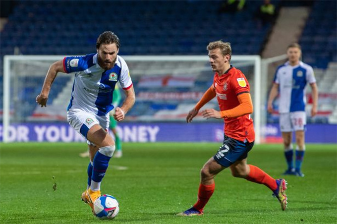 Soi tỷ lệ kèo phạt góc Blackburn vs Luton Town, 23h30 ngày 1/5