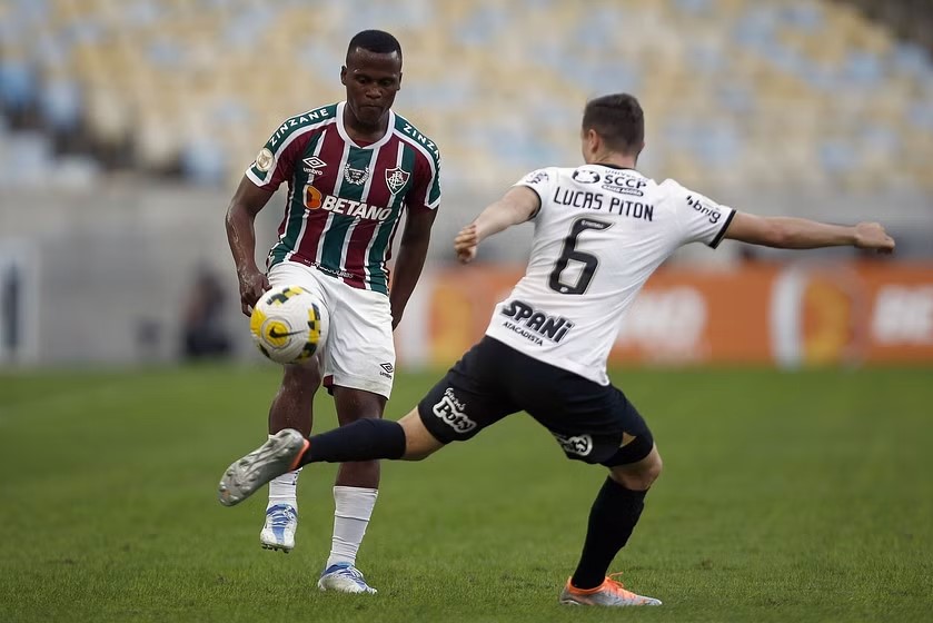 Dự đoán tỷ lệ, soi kèo Fluminense vs Corinthians, 7h30 ngày 20/10/2023